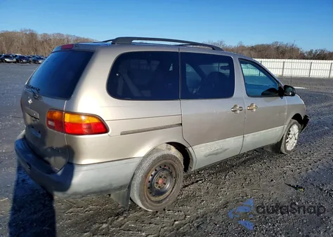 2000 Toyota Sienna from USA, damaged, VIN 4T3ZF13C8YU264642